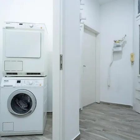 Apartmán Modern At Convenient Location *