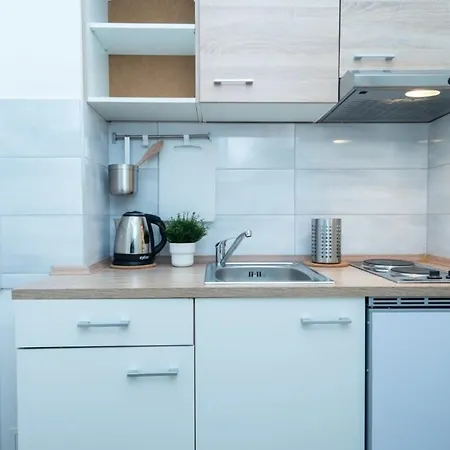 Apartmán Modern At Convenient Location *